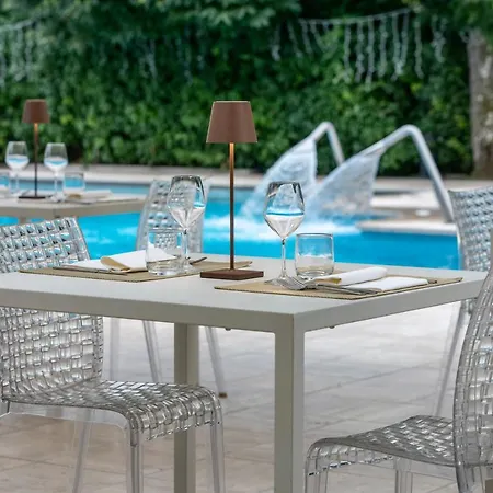 فندق سيلفا سبليندد 4*