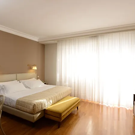 Silva Splendid Otel