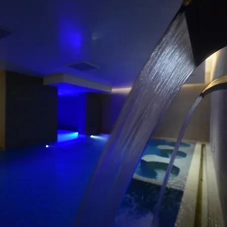 سيلفا سبليندد فندق